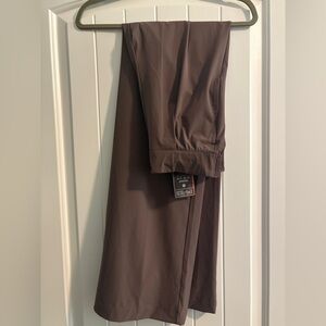 Nike 24.7 Trousers BROWN